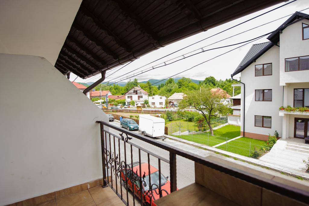 Hotel Horezu Luaran gambar